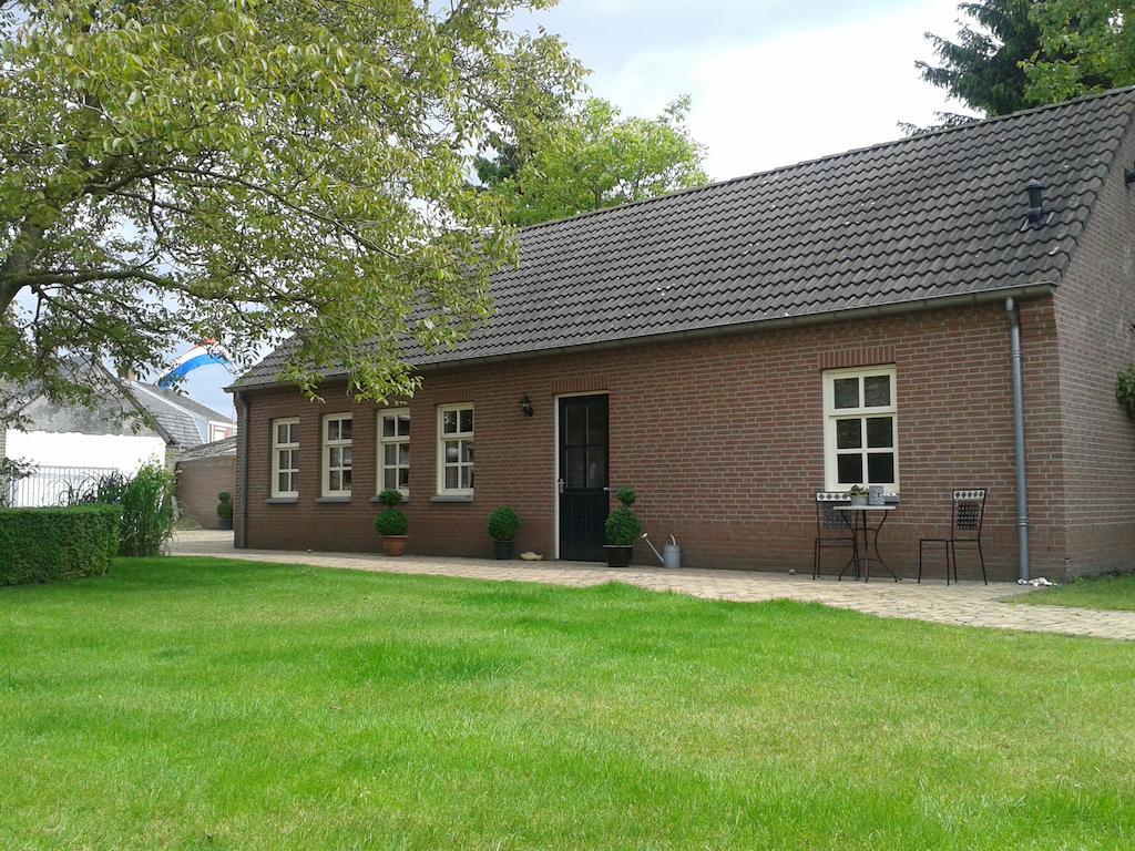 Bed En Breakfast Het Loo Bergeijk Ngoại thất bức ảnh