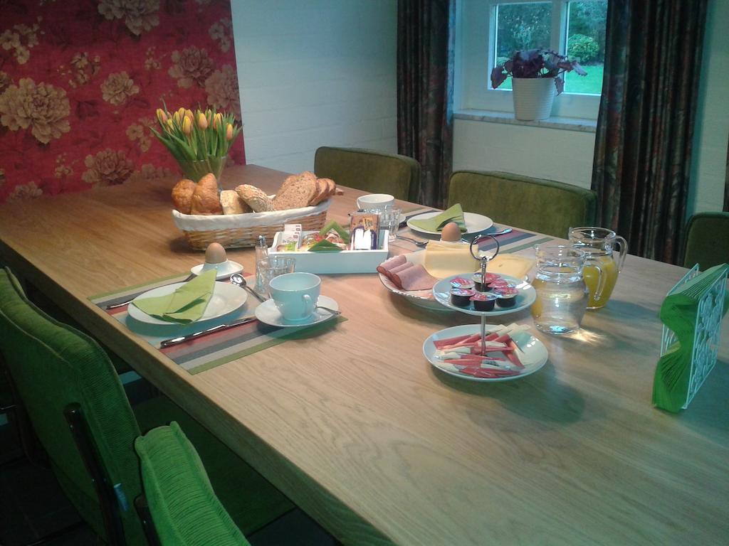 Bed En Breakfast Het Loo Bergeijk Ngoại thất bức ảnh