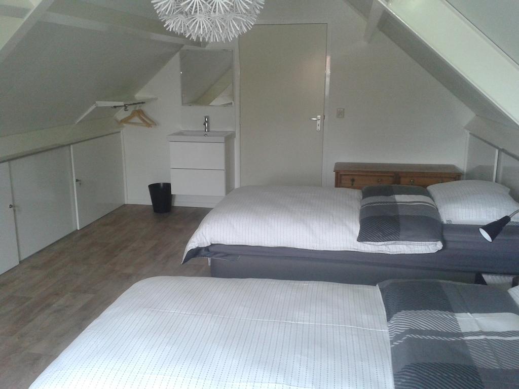 Bed En Breakfast Het Loo Bergeijk Phòng bức ảnh